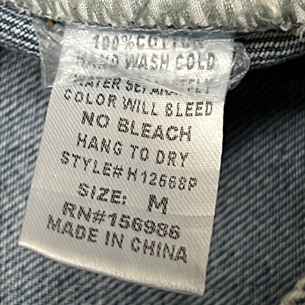 CLEARANCE DISTRESSED DECONSTRUCTED MOM JEANS VINTAGE WASH SIZE MEDIUM NWT - Picture 4 of 5